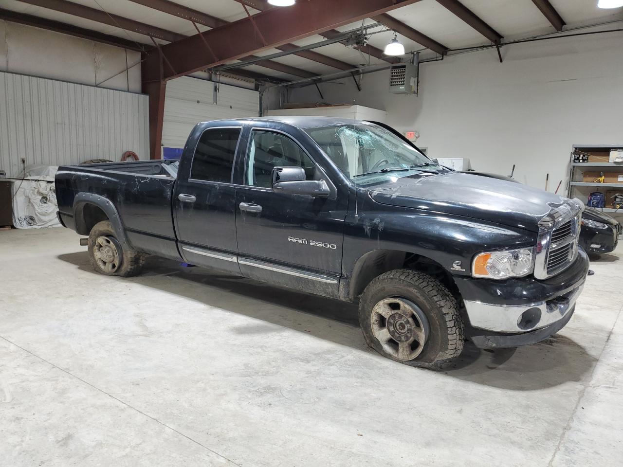2004 Dodge RAM VIN 3D7KU28C94G179377 Copart auction photo, side / front end damage thumbnail 4