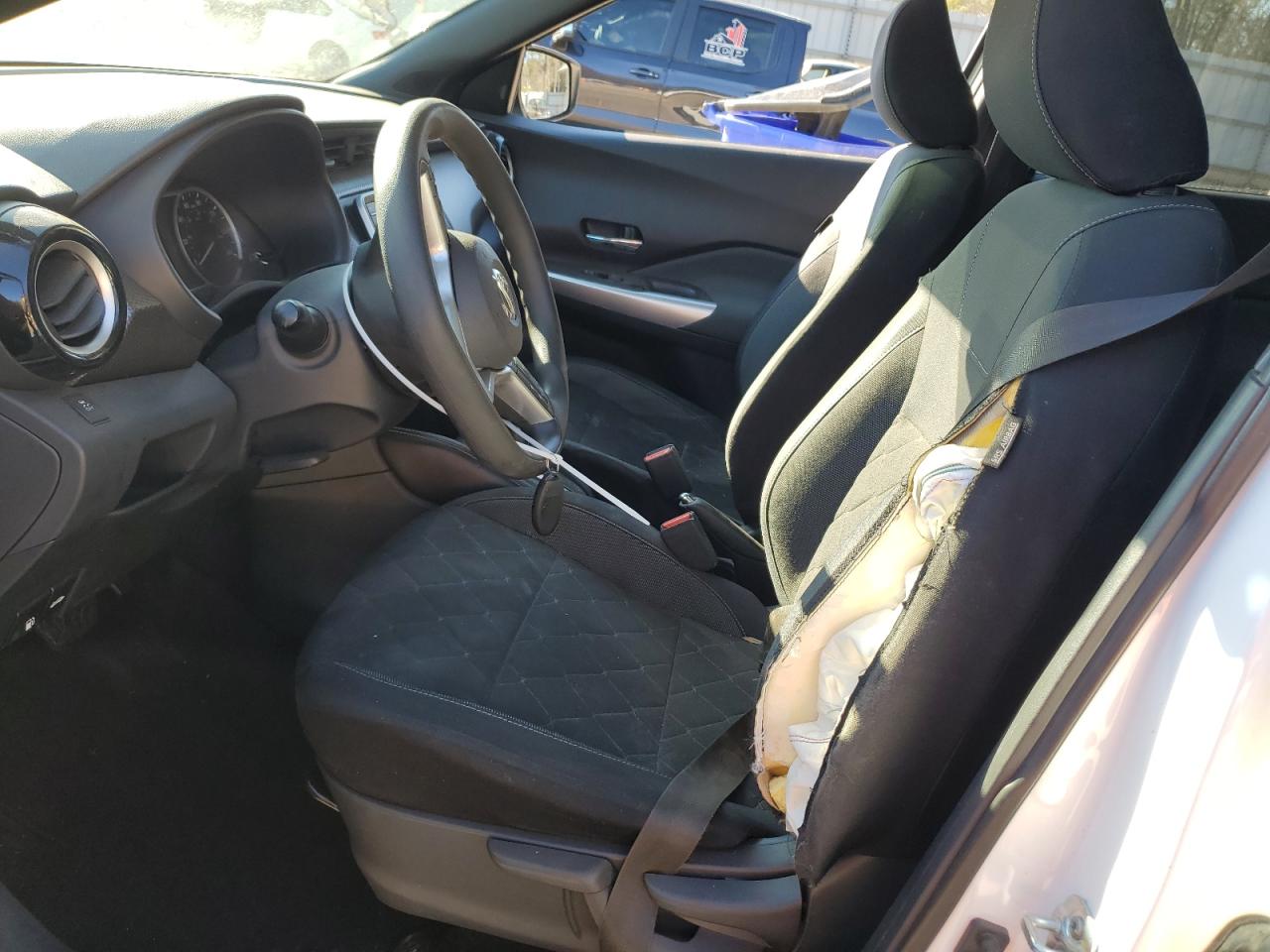 2018 Nissan Kicks VIN 3N1CP5CU4JL507205 Copart auction photo, front end damage thumbnail 7
