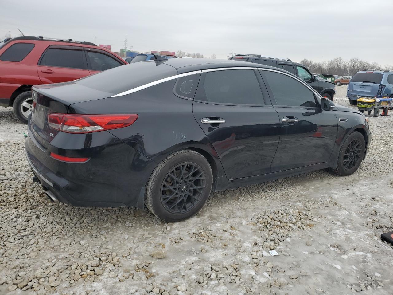 2019 KIA Optima VIN 5XXGU4L14KG304514 Copart auction photo, front end damage thumbnail 3