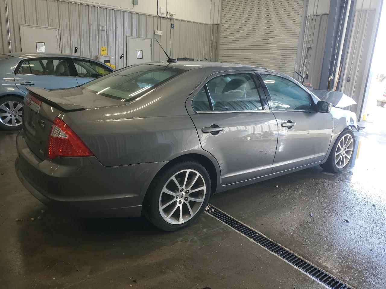 2010 Ford Fusion VIN 3FAHP0CG5AR172135 Copart auction photo, front end / mechanical damage thumbnail 3