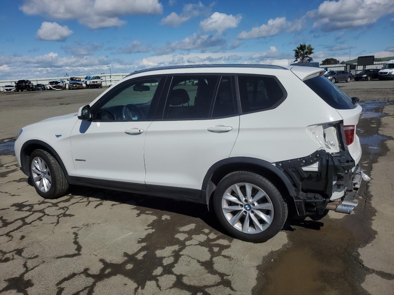 2017 BMW X3 VIN 5UXWZ7C54H0U47165 Copart auction photo, rear end damage thumbnail 2