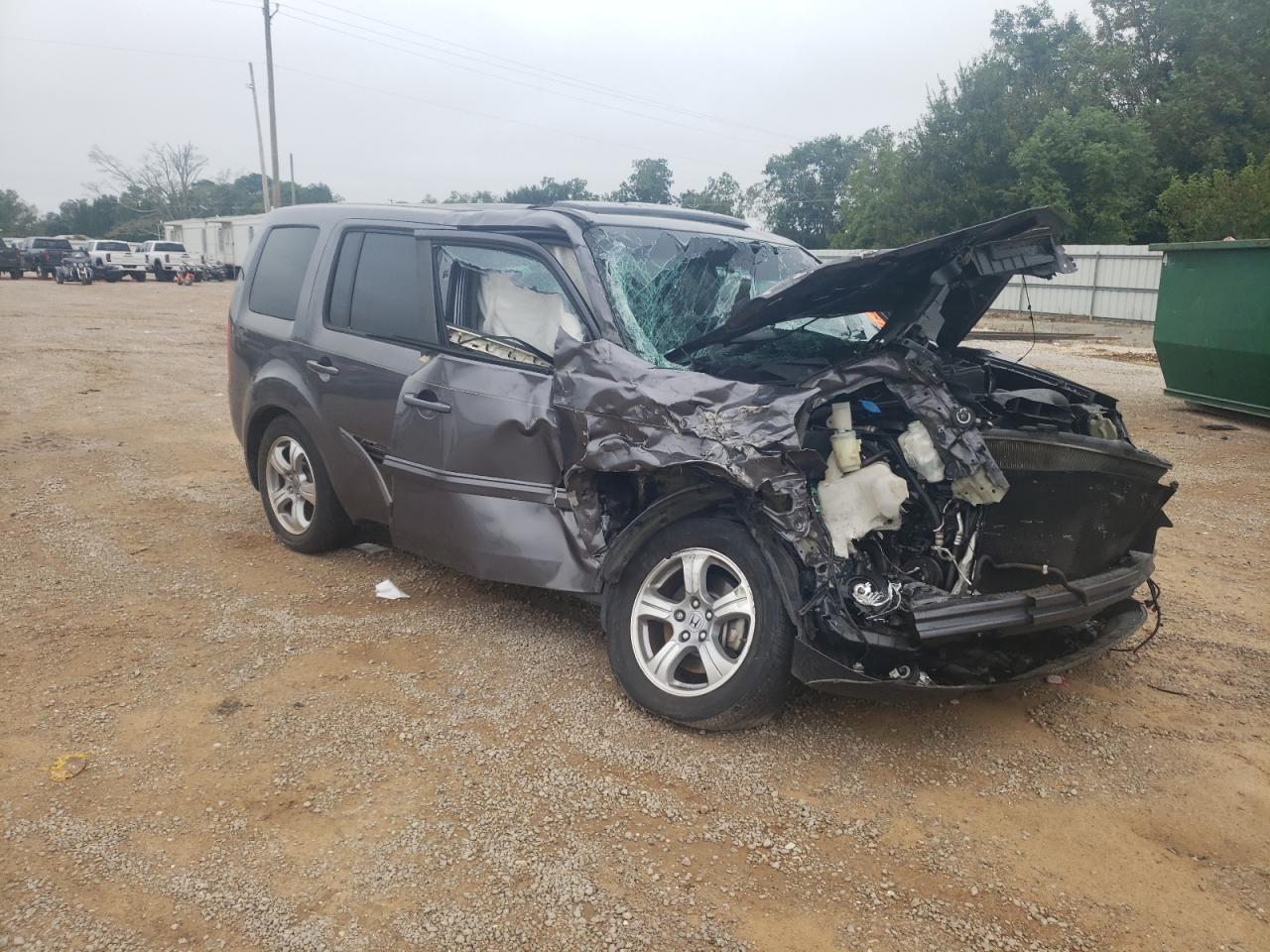 2015 Honda Pilot VIN 5FNYF3H58FB023376 Copart auction photo, front end / side damage thumbnail 4