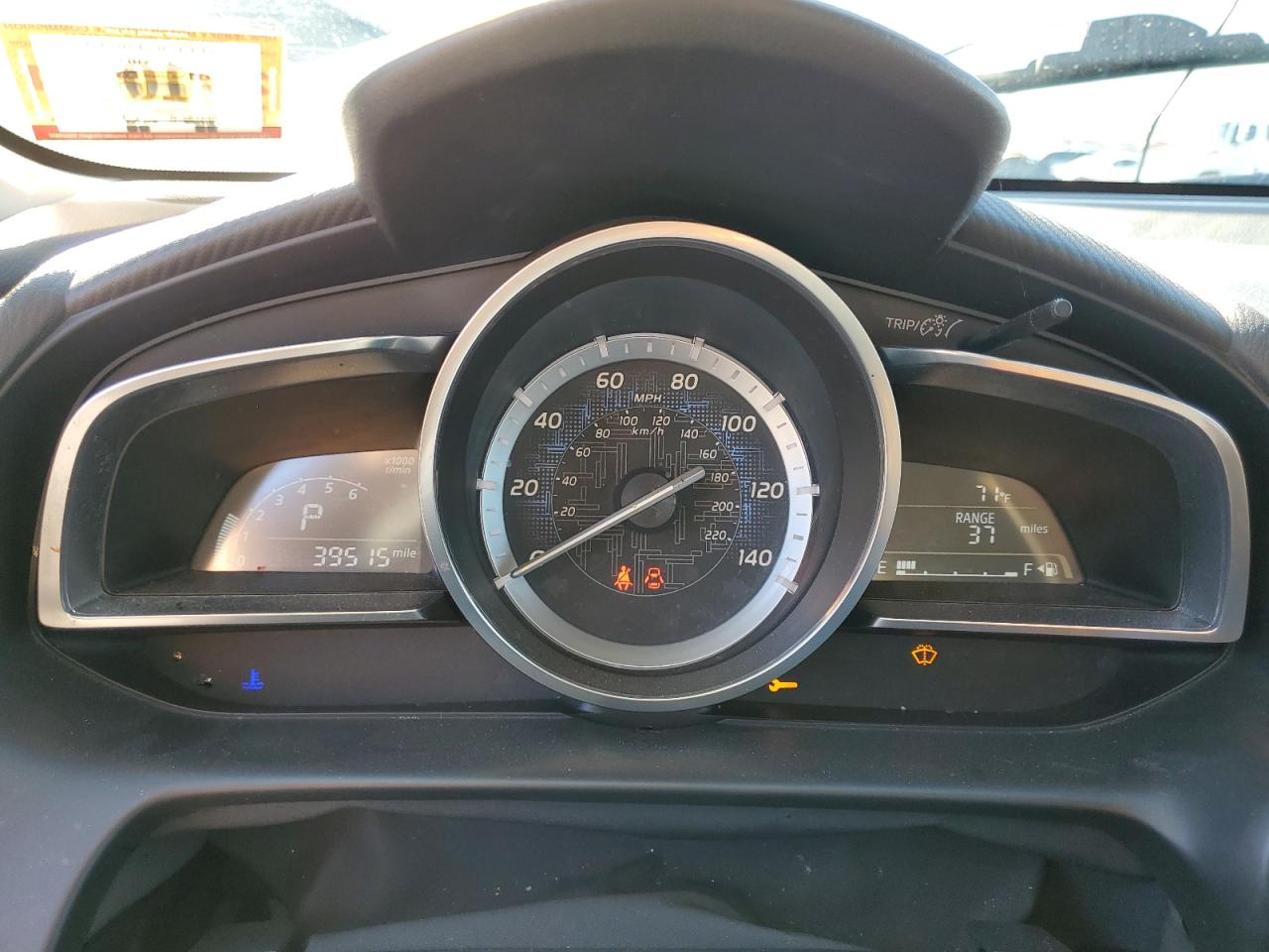 2017 Toyota Yaris VIN 3MYDLBYV6HY186697 Copart auction photo, side / rear end damage thumbnail 9