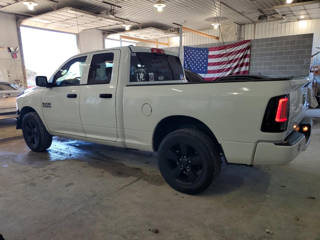2016 RAM 1500 VIN 1C6RR7FG6GS412049 Copart auction photo, front end damage thumbnail 2