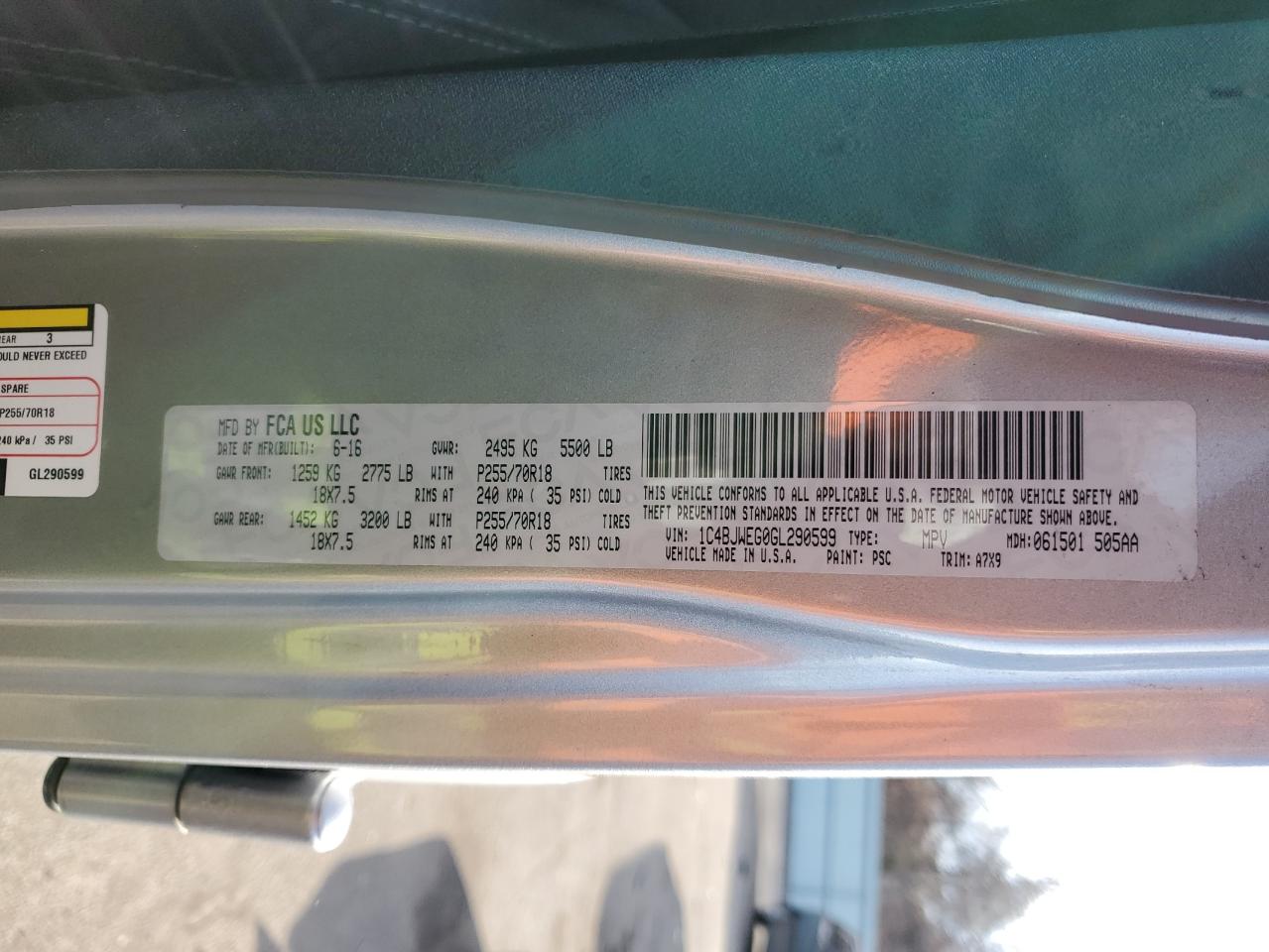 2016 Jeep Wrangler VIN 1C4BJWEG0GL290599 Copart auction photo, front end / side damage thumbnail 13