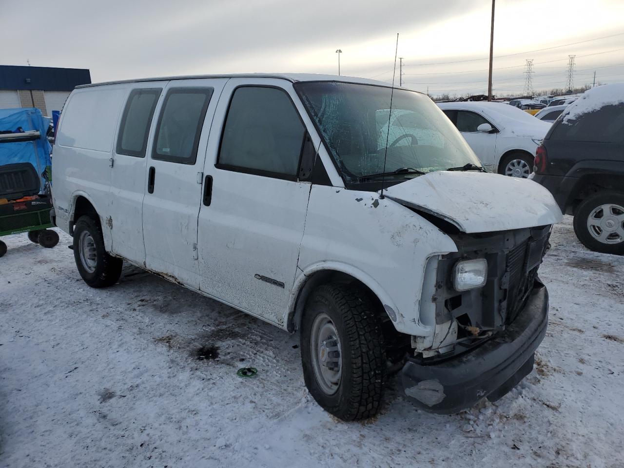 1998 Chevrolet Express VIN 1GCGG25R3W1029041 Copart auction photo, front end / side damage thumbnail 4