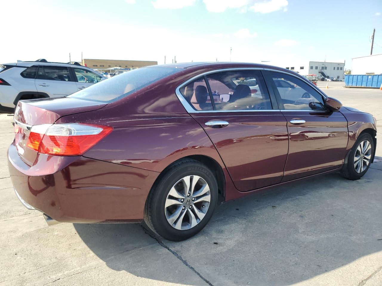 2015 Honda Accord VIN 1HGCR2F39FA156963 Copart auction photo, front end / minor dent/scratches damage thumbnail 3