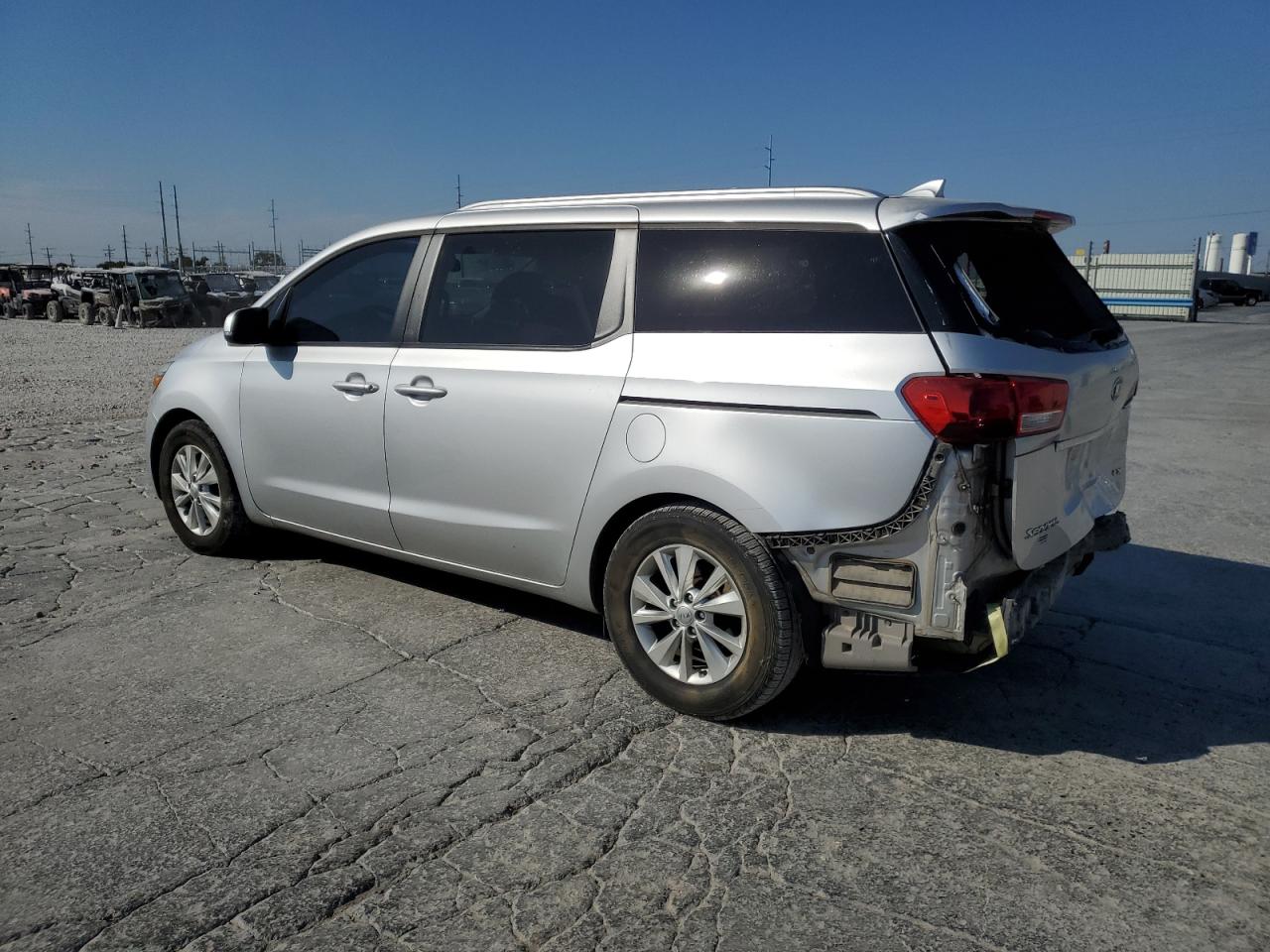 2016 KIA Sedona VIN KNDMB5C1XG6163243 Copart auction photo, rear end damage thumbnail 2