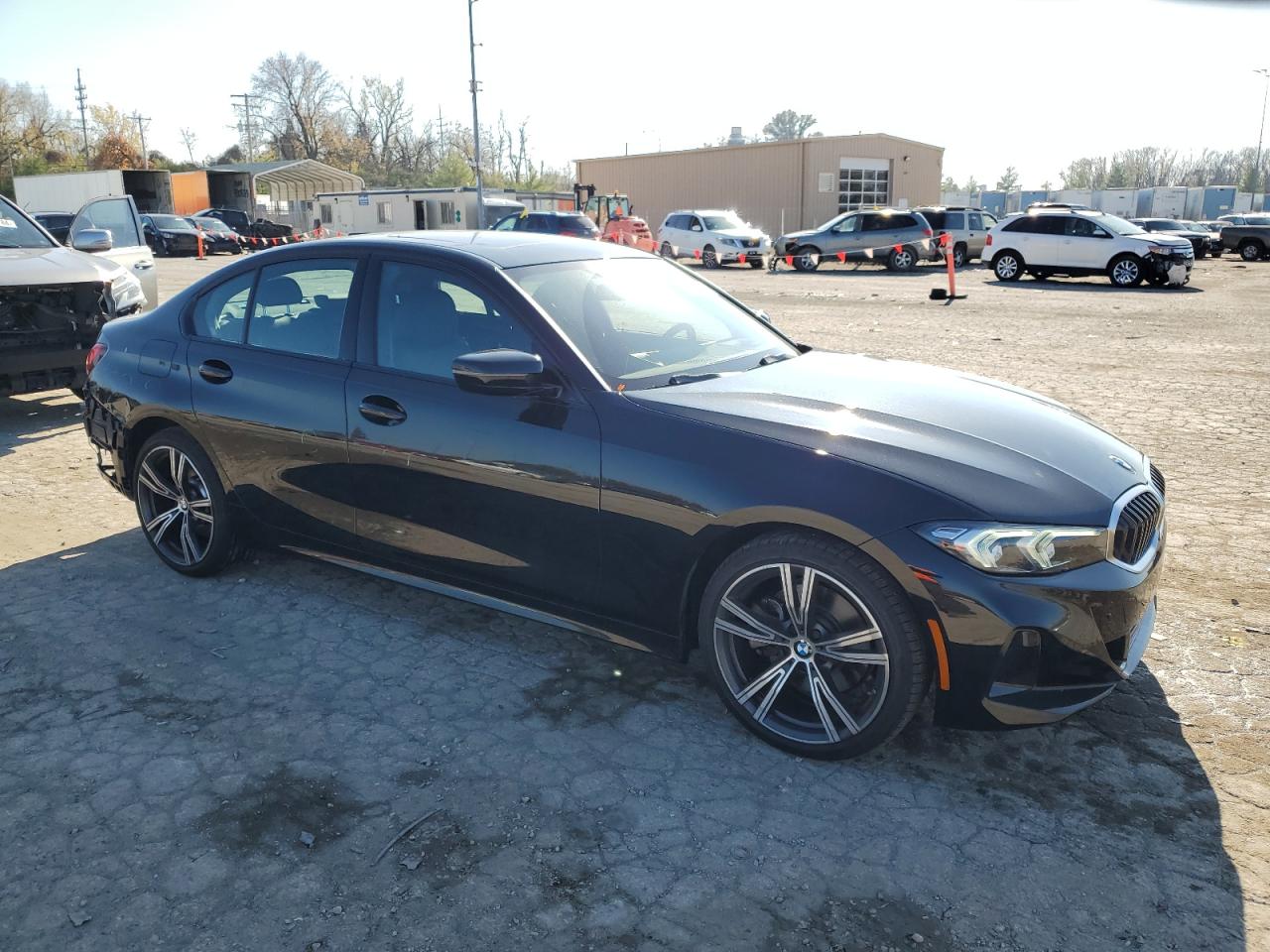 2023 BMW 3er VIN 3MW89FF06P8C99980 Copart auction photo, side / rear end damage thumbnail 4