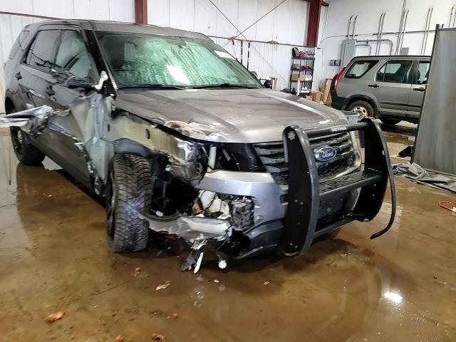2019 Ford Explorer VIN 1FM5K8AR6KGB18409 Copart auction photo, undercarriage / side damage thumbnail 15