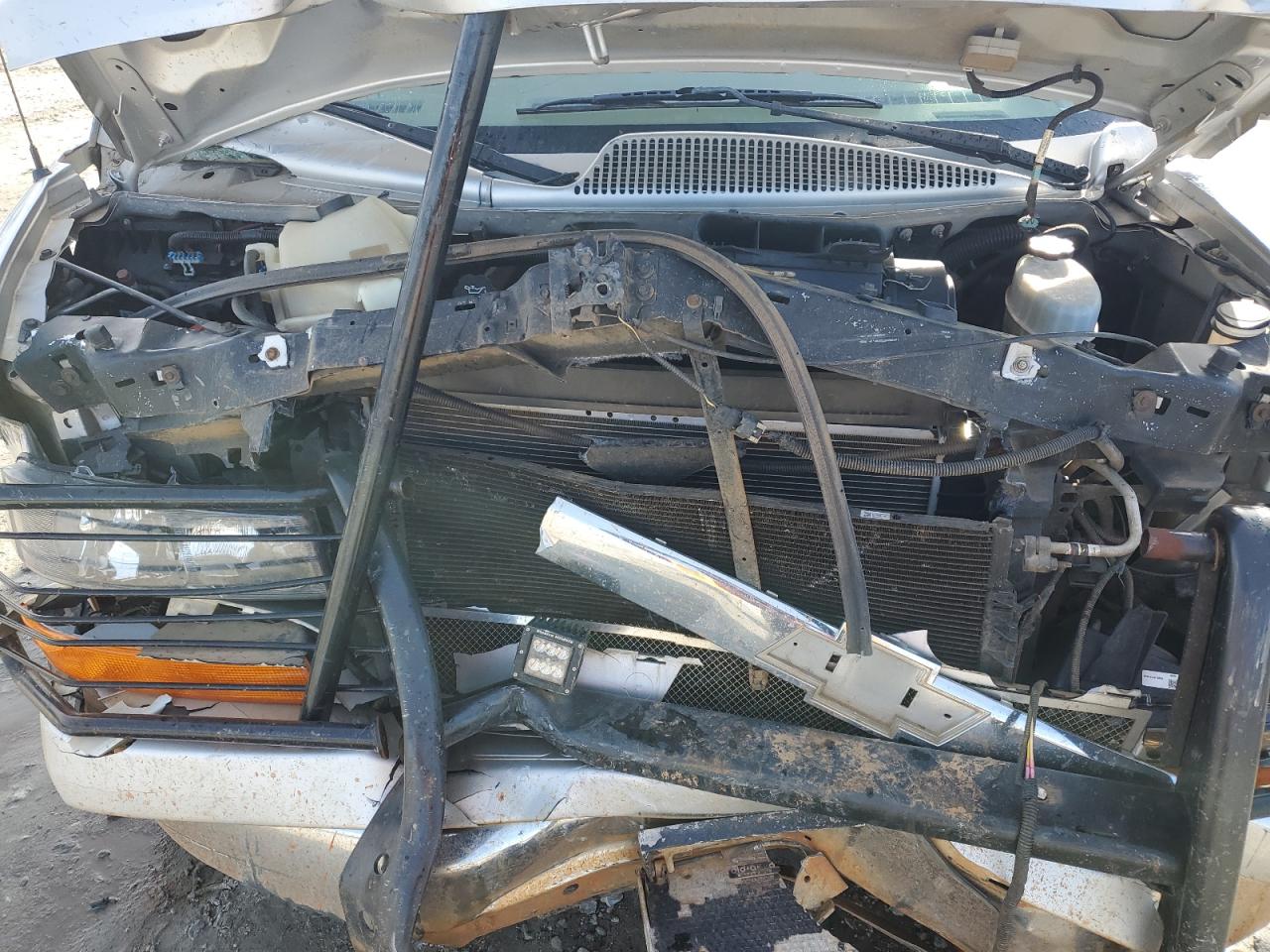 2011 Chevrolet Express VIN 1GBSHDC46B1126503 Copart auction photo, all over damage thumbnail 12