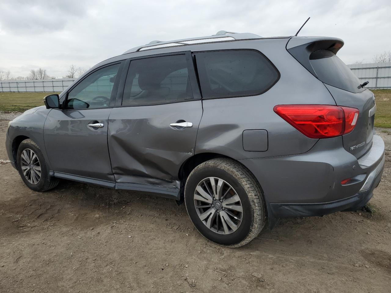 2018 Nissan Pathfinder VIN 5N1DR2MN1JC666031 Copart auction photo, side / undercarriage damage thumbnail 2