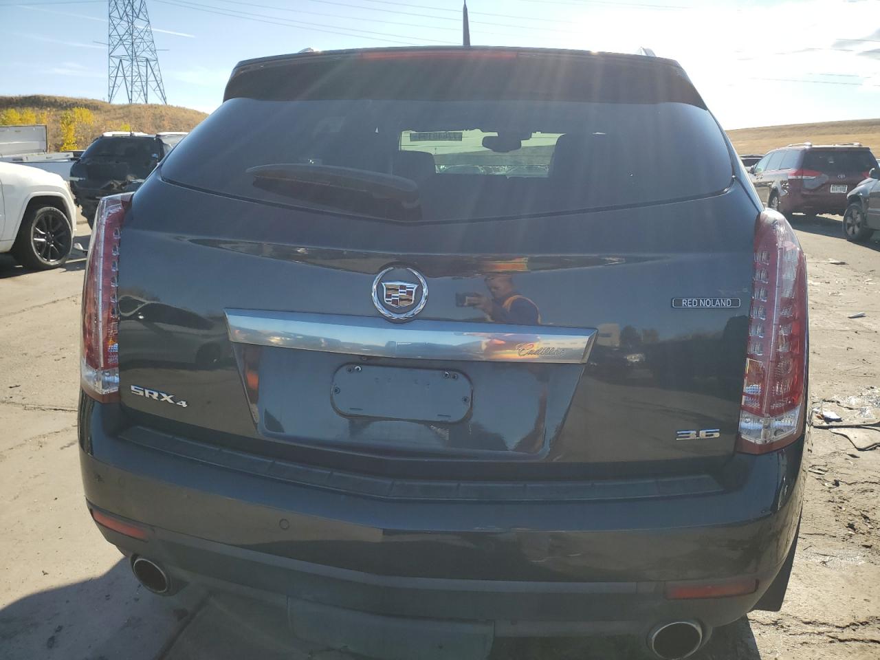 2014 Cadillac SRX VIN 3GYFNGE30ES632613 Copart auction photo, rear end / hail damage thumbnail 6