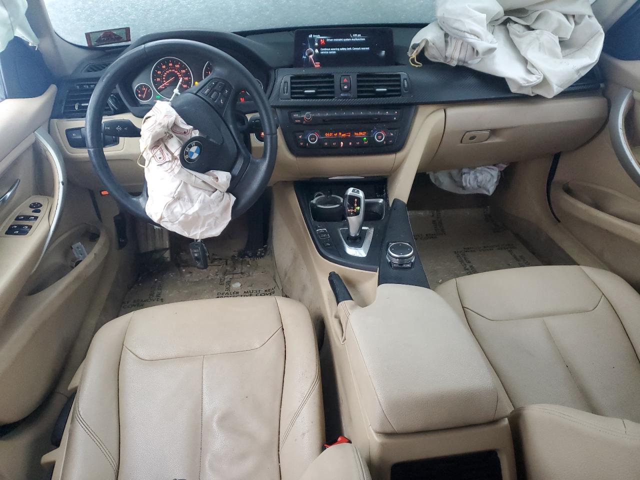 2015 BMW 3er VIN WBA3B1C52FK137441 Copart auction photo, front end / side damage thumbnail 8