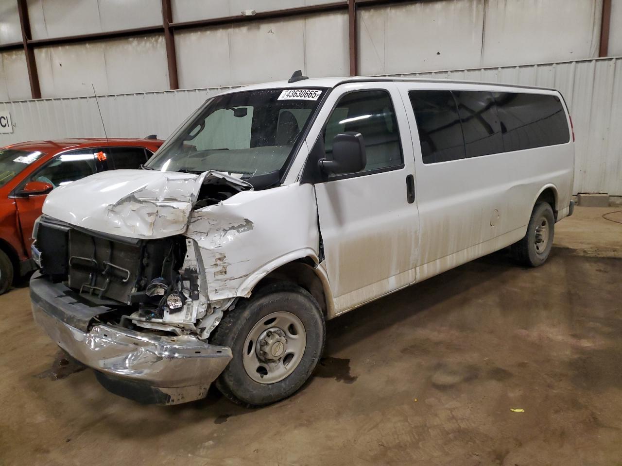 2017 Chevrolet Express VIN 1GAZGPFG7H1156132