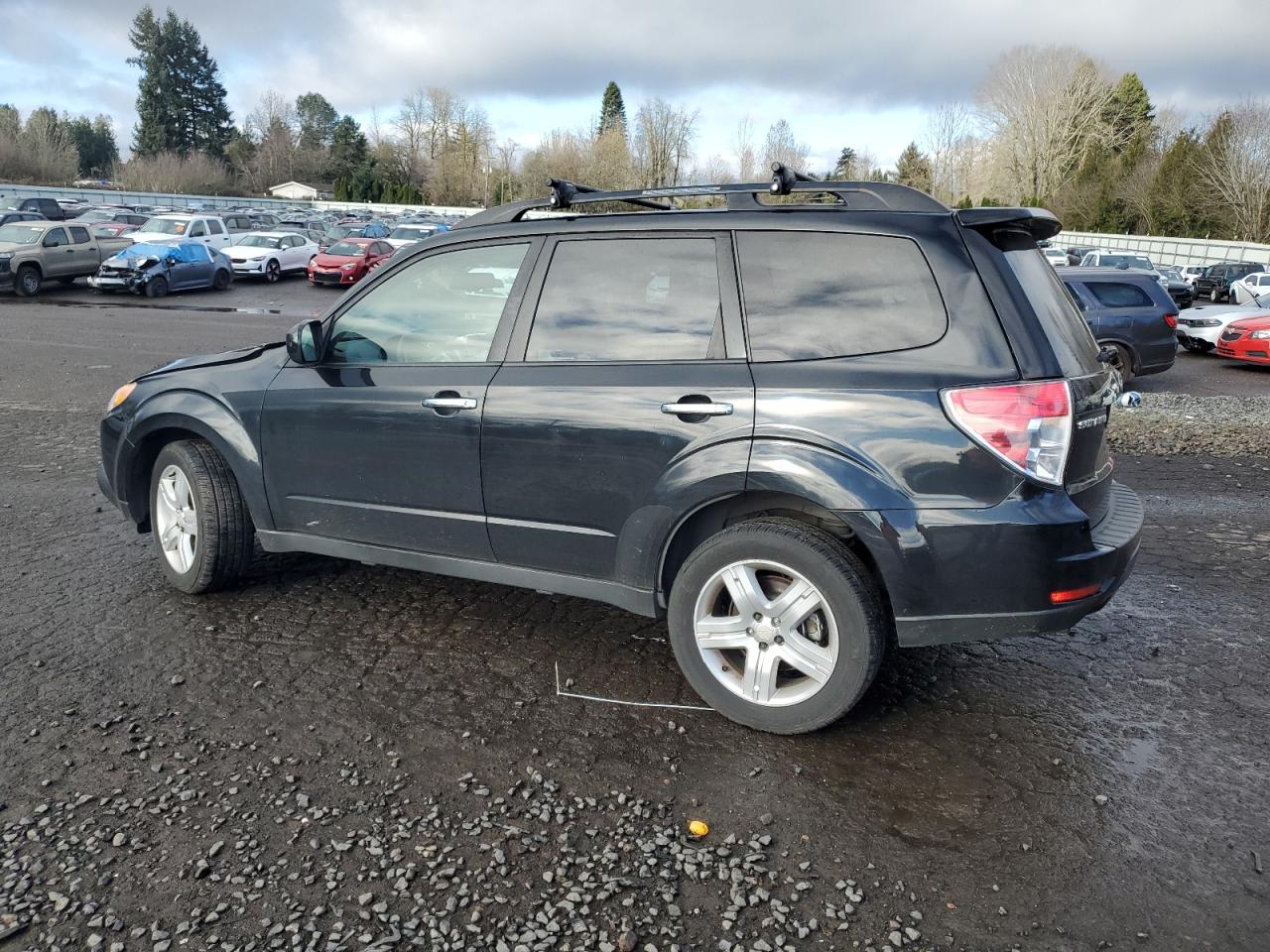 2009 Subaru Forester VIN JF2SH64679H794207 Copart auction photo, front end / side damage thumbnail 2