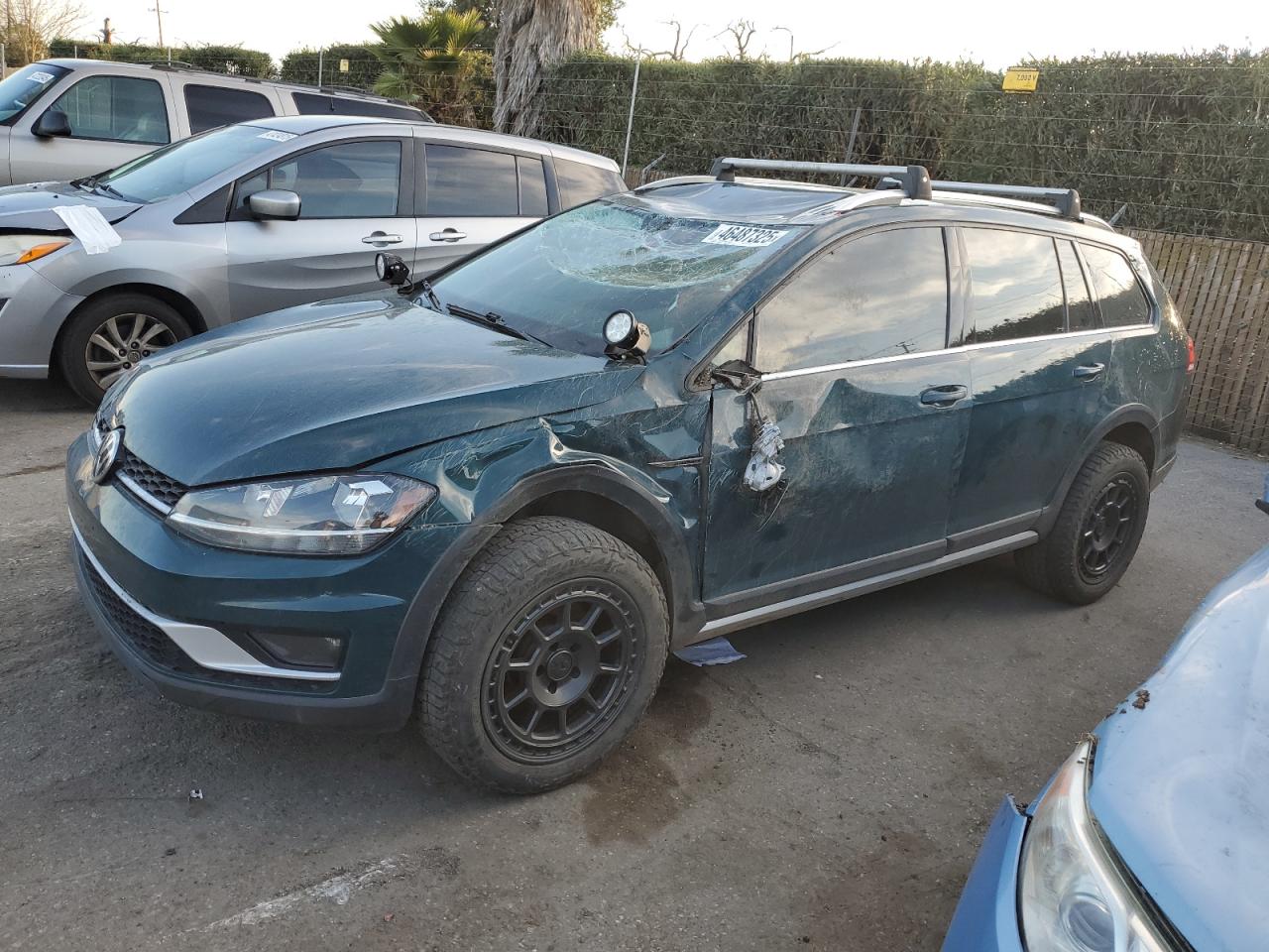 2019 Volkswagen Golf VIN 3VWM17AU4KM514830