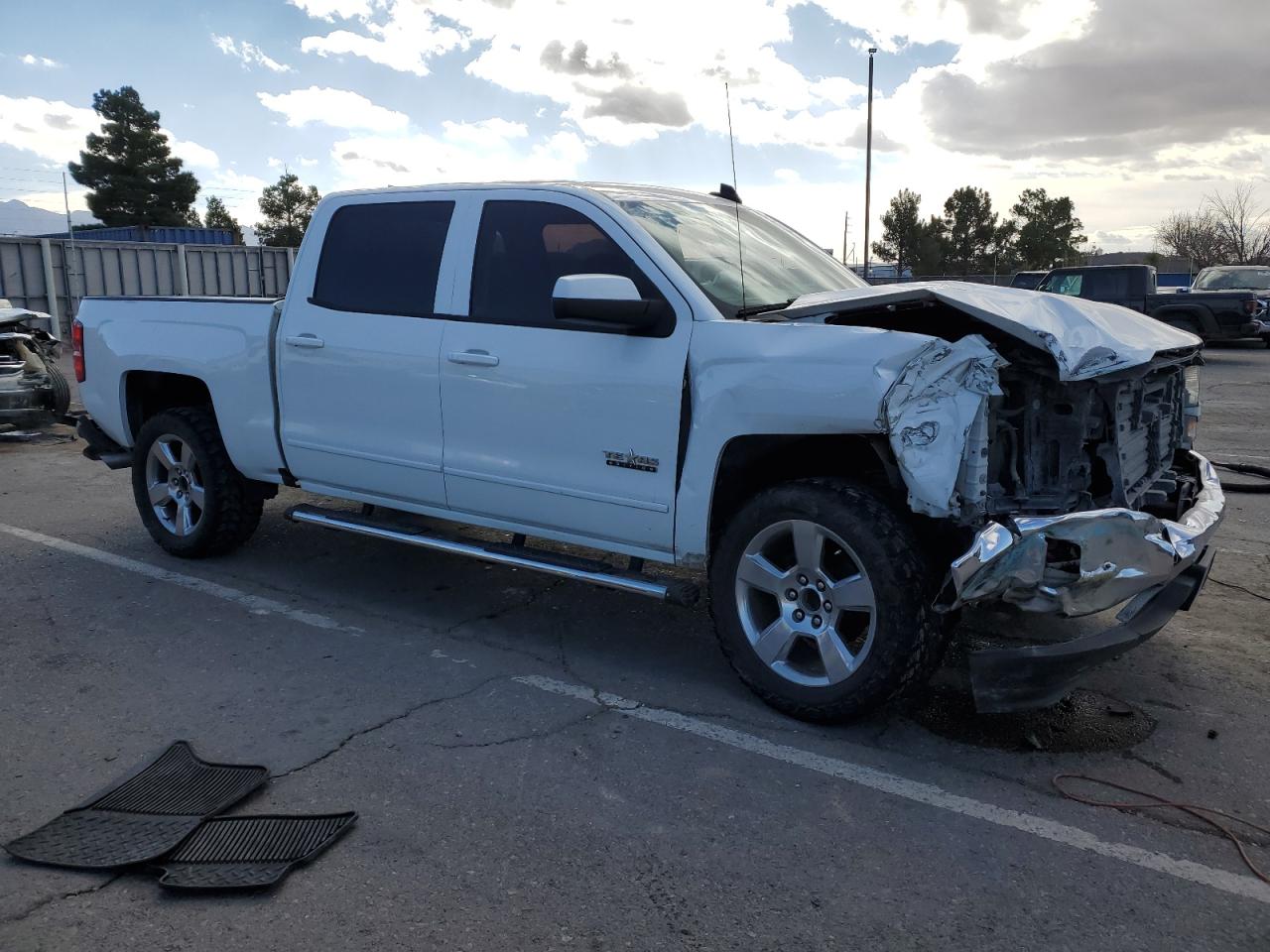 2018 Chevrolet Silverado VIN 3GCPCREC3JG143910 Copart auction photo, front end / rear end damage thumbnail 4