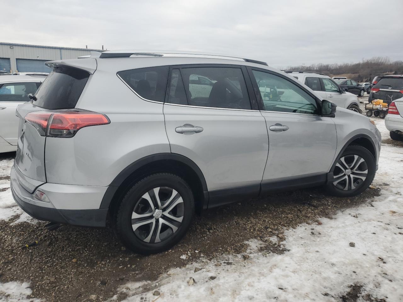 2016 Toyota RAV 4 VIN 2T3ZFREV7GW244782 Copart auction photo, front end damage thumbnail 3