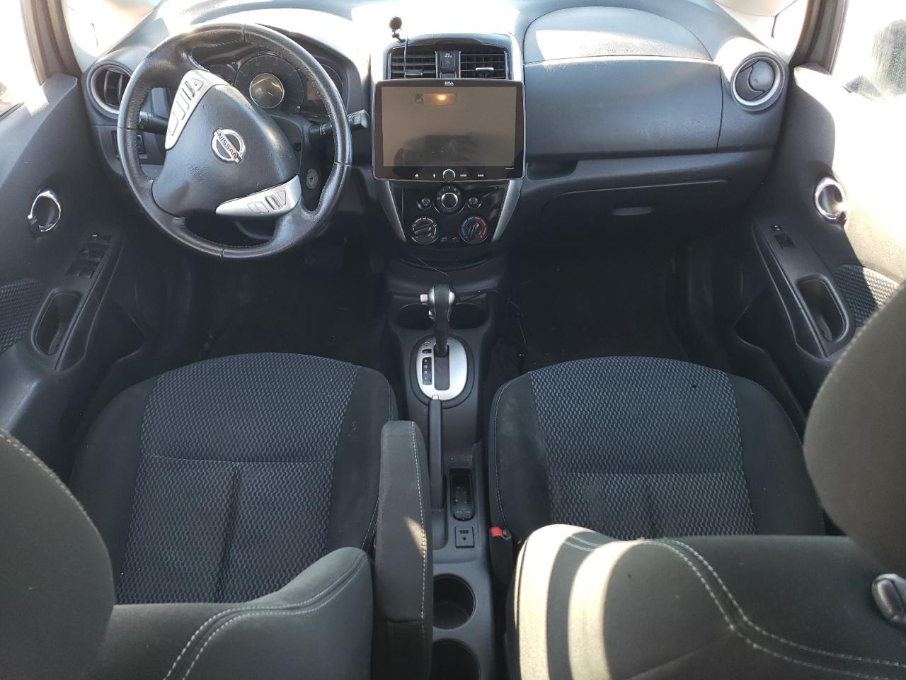 2015 Nissan Versa VIN 3N1CE2CP9FL411219 Copart auction photo, front end / all over damage thumbnail 8