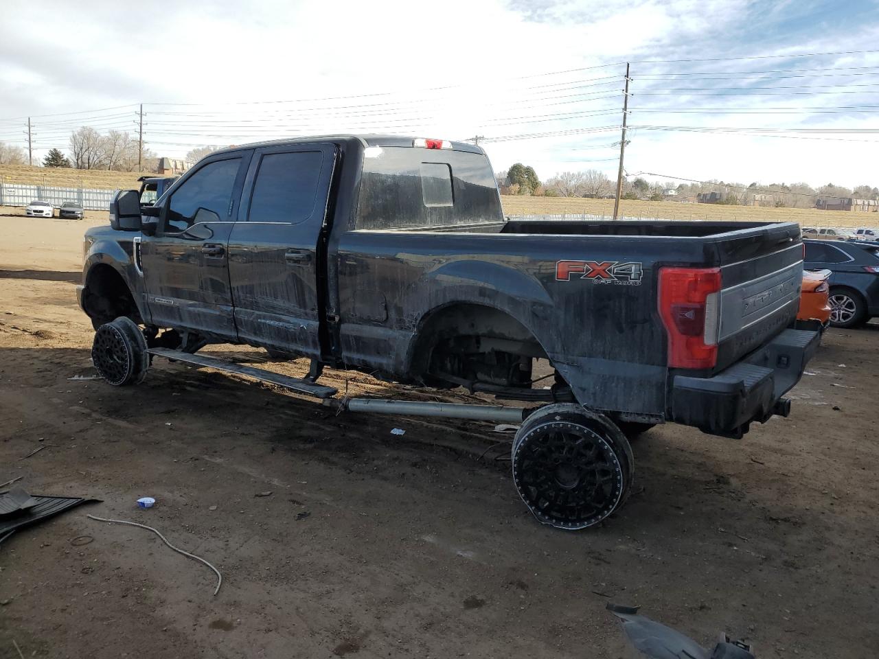 2017 Ford F250 VIN 1FT7W2BTXHED82990 Copart auction photo, undercarriage / side damage thumbnail 2