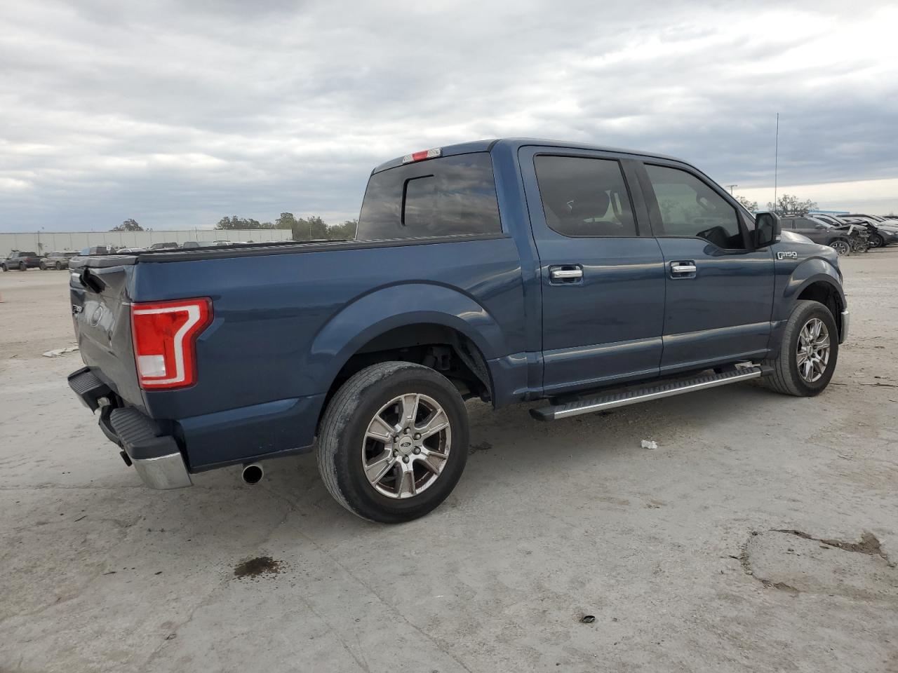 2017 Ford F-150 VIN 1FTEW1CF3HFA42164 Copart auction photo, rear end damage thumbnail 3