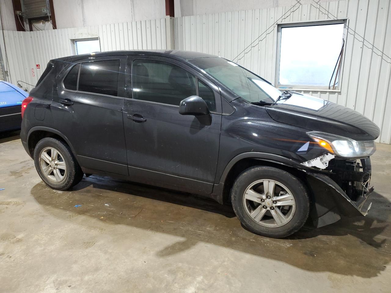2020 Chevrolet Trax VIN KL7CJKSB5LB022473 Copart auction photo, front end / minor dent/scratches damage thumbnail 4