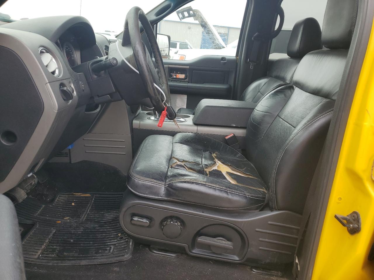 2004 Ford F-150 VIN 1FTPW145X4KC90864 Copart auction photo, front end / rear end damage thumbnail 7