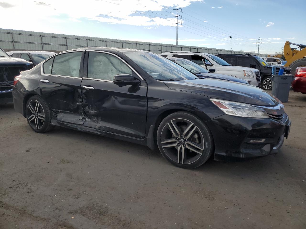 2016 Honda Accord VIN 1HGCR3F98GA031755 Copart auction photo, side damage thumbnail 4