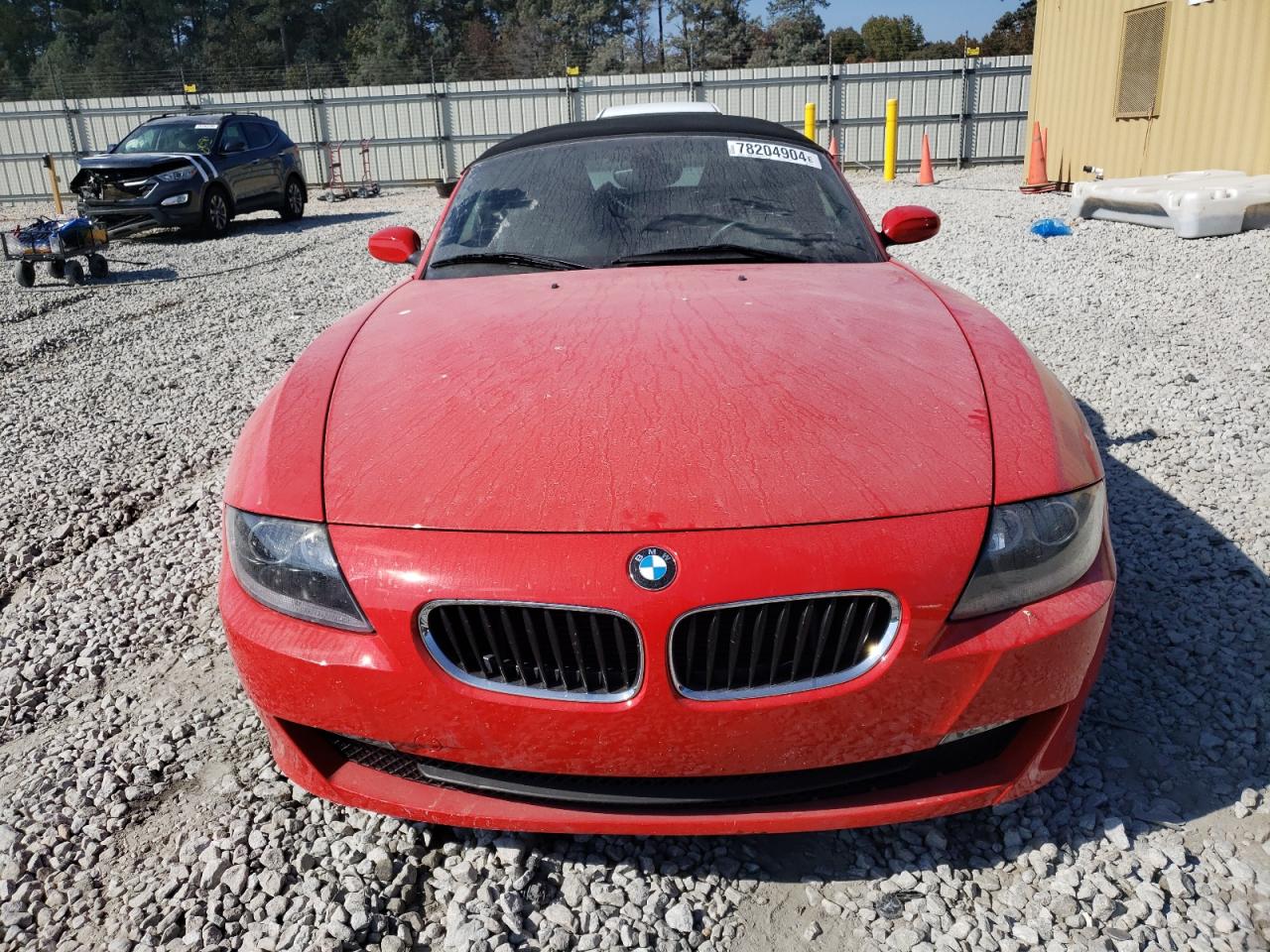 2006 BMW Z4 VIN 4USBU33506LW69568 Copart auction photo, rear end damage thumbnail 5
