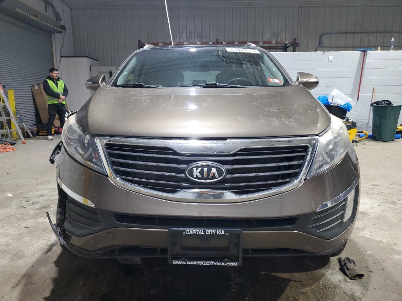 2011 KIA Sportage VIN KNDPCCA25B7140627 Copart auction photo, front end / mechanical damage thumbnail 5