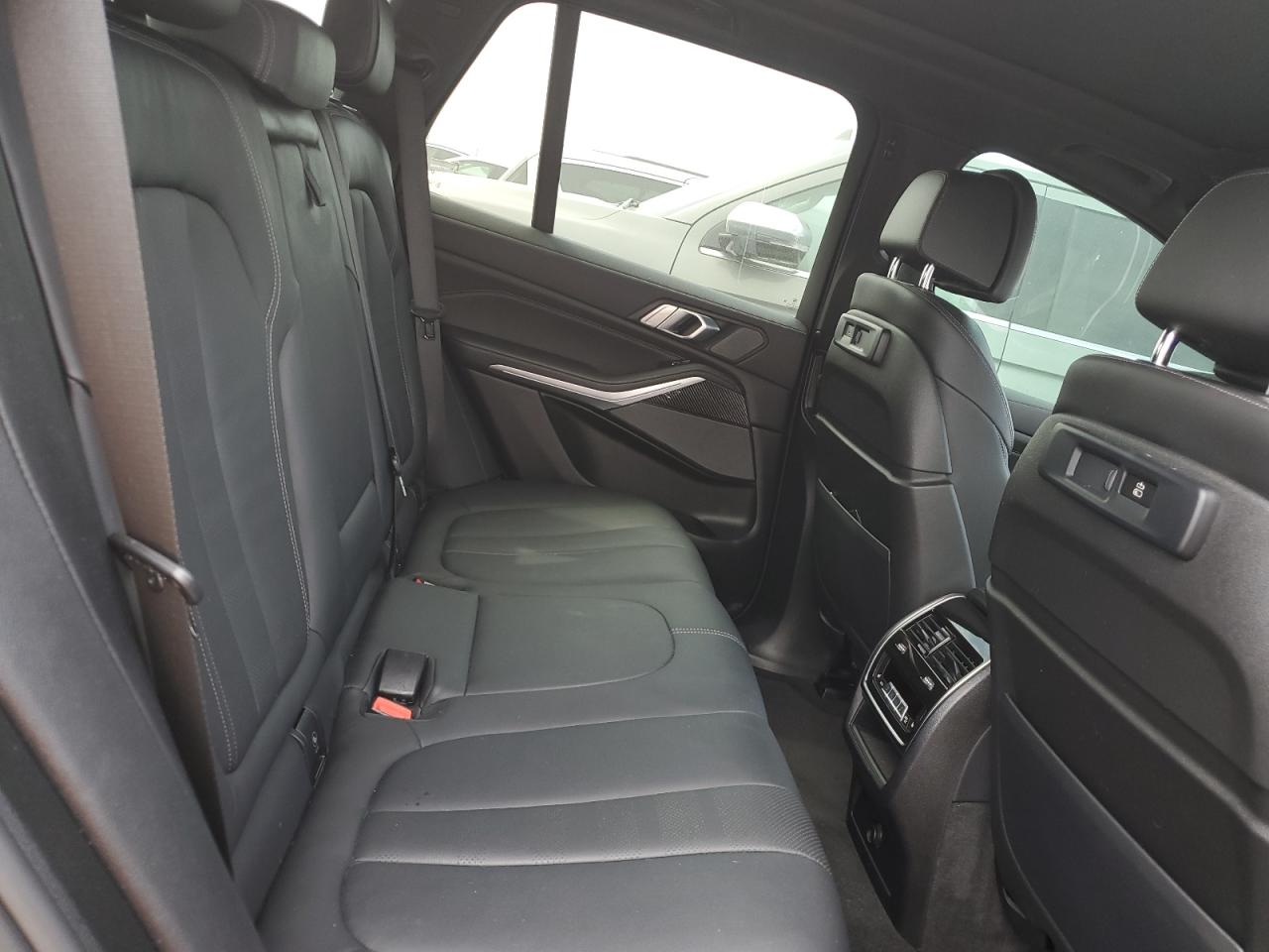 2022 BMW X5 VIN 5UXJU4C01N9K16811 Copart auction photo, water/flood damage thumbnail 10