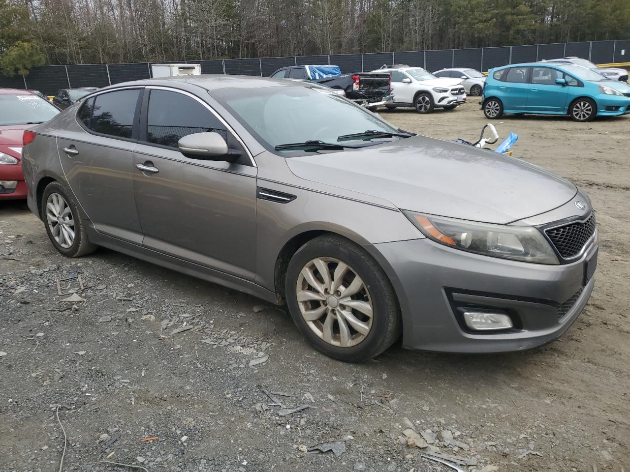 2015 KIA Optima VIN 5XXGM4A71FG472723 Copart auction photo, minor dent/scratches / vandalism damage thumbnail 4