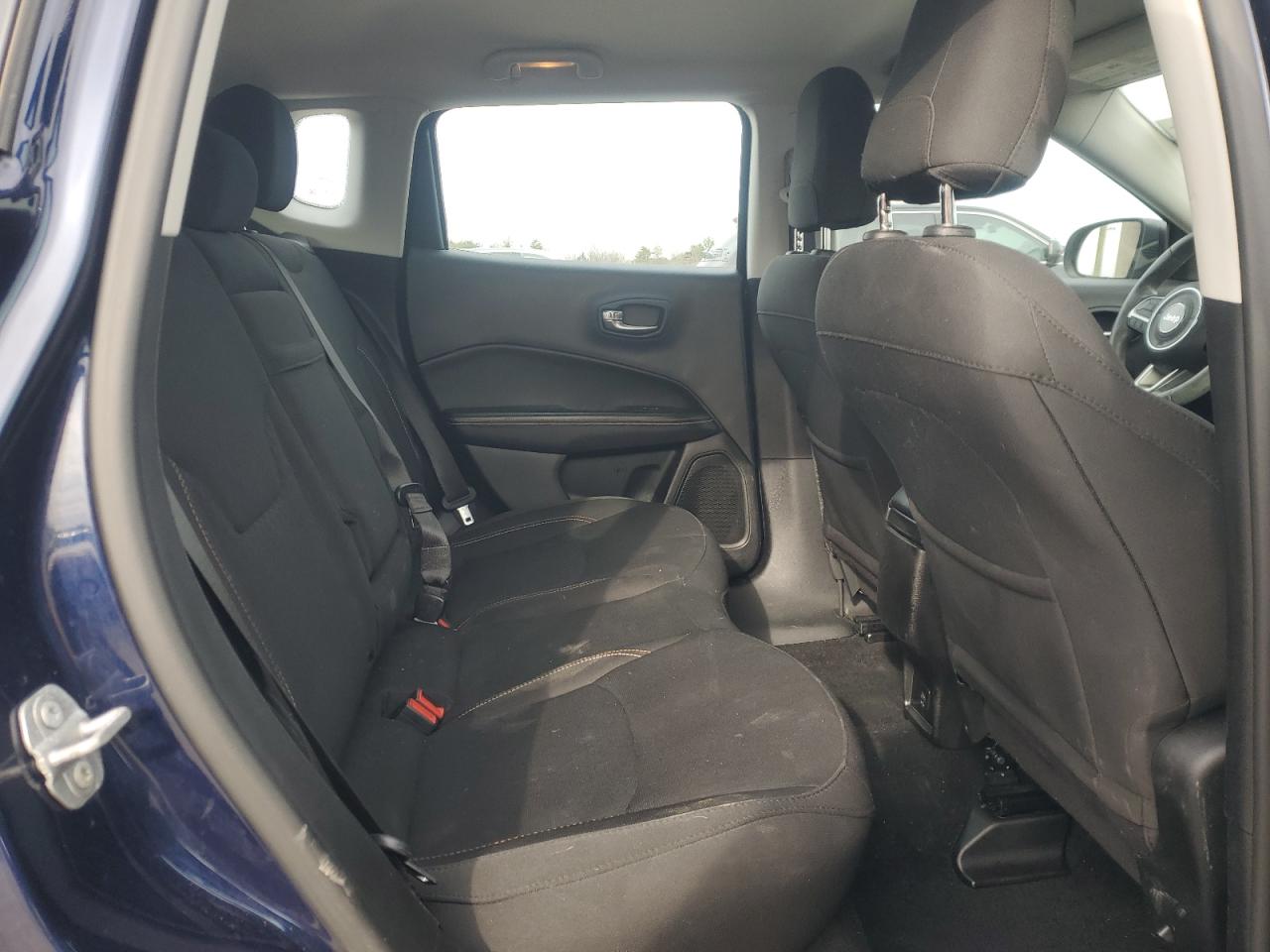 2020 Jeep Compass VIN 3C4NJDAB0LT149770 Copart auction photo, front end / minor dent/scratches damage thumbnail 11