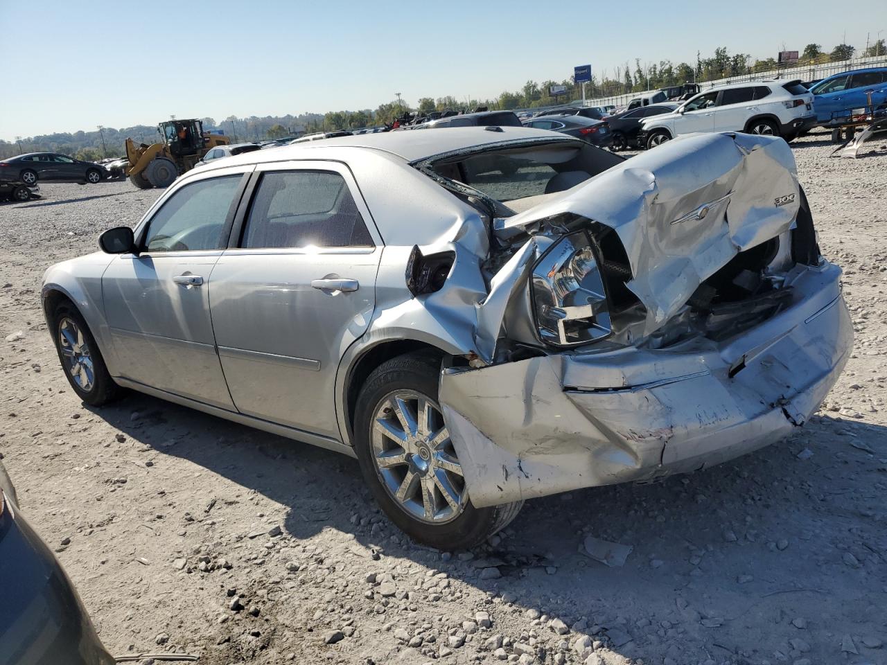 2007 Chrysler 300 VIN 2C3KA53G17H880549 Copart auction photo, rear end damage thumbnail 2