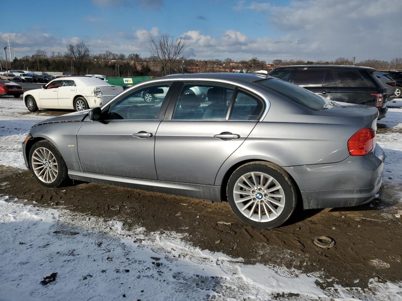 2011 BMW 3er VIN WBAPM5C58BE578762 Copart auction photo, front end damage thumbnail 2