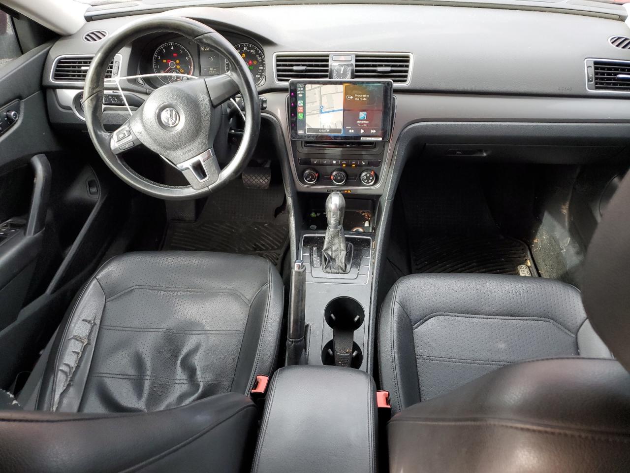 2015 Volkswagen Passat VIN 1VWAT7A37FC071830 Copart auction photo, front end damage thumbnail 8