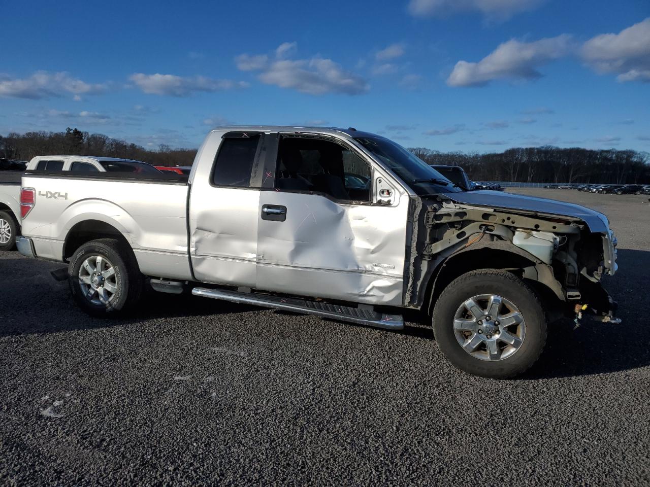 2013 Ford F-150 VIN 1FTFX1ETXDFA08222 Copart auction photo, side / front end damage thumbnail 4