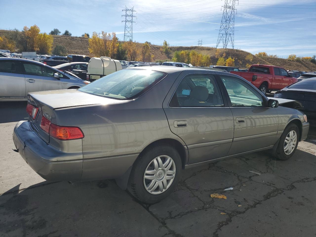 2001 Toyota Camry VIN 4T1BG28K41U052565 Copart auction photo, front end / rear end damage thumbnail 3