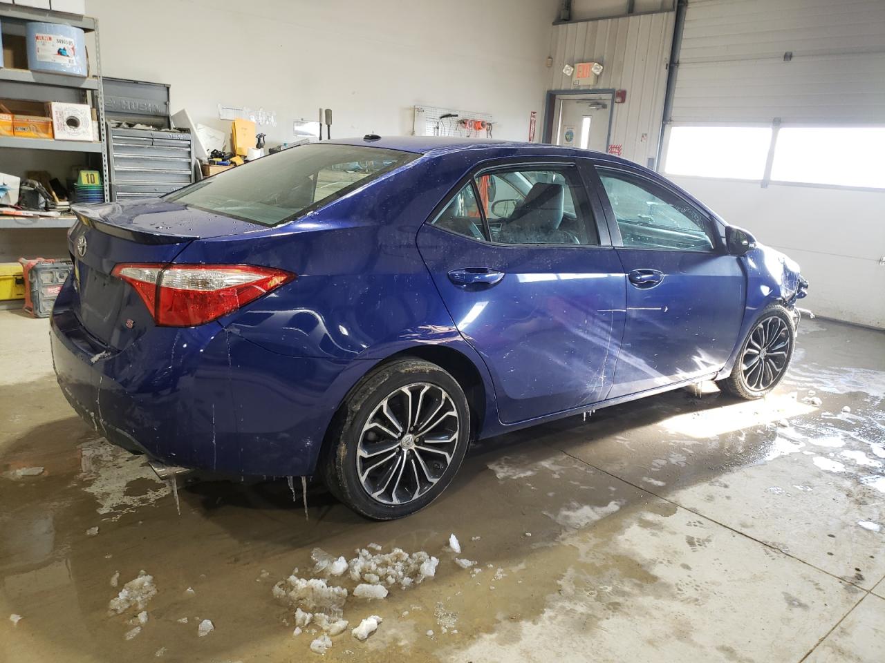 2015 Toyota Corolla VIN 2T1BURHE0FC330494 Copart auction photo, front end damage thumbnail 3