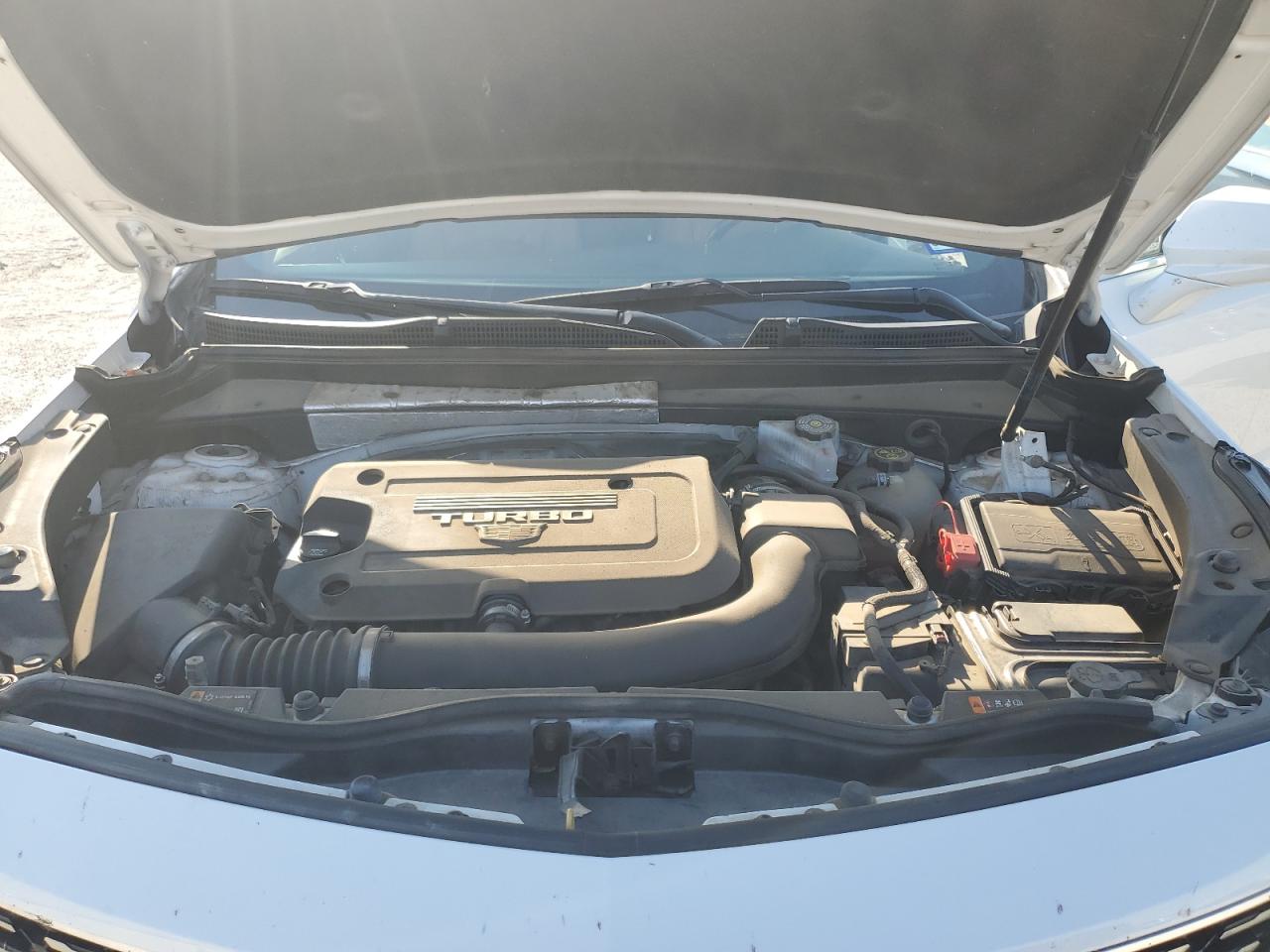 2020 Cadillac XT4 VIN 1GYFZDR43LF082556 Copart auction photo, front end / minor dent/scratches damage thumbnail 13