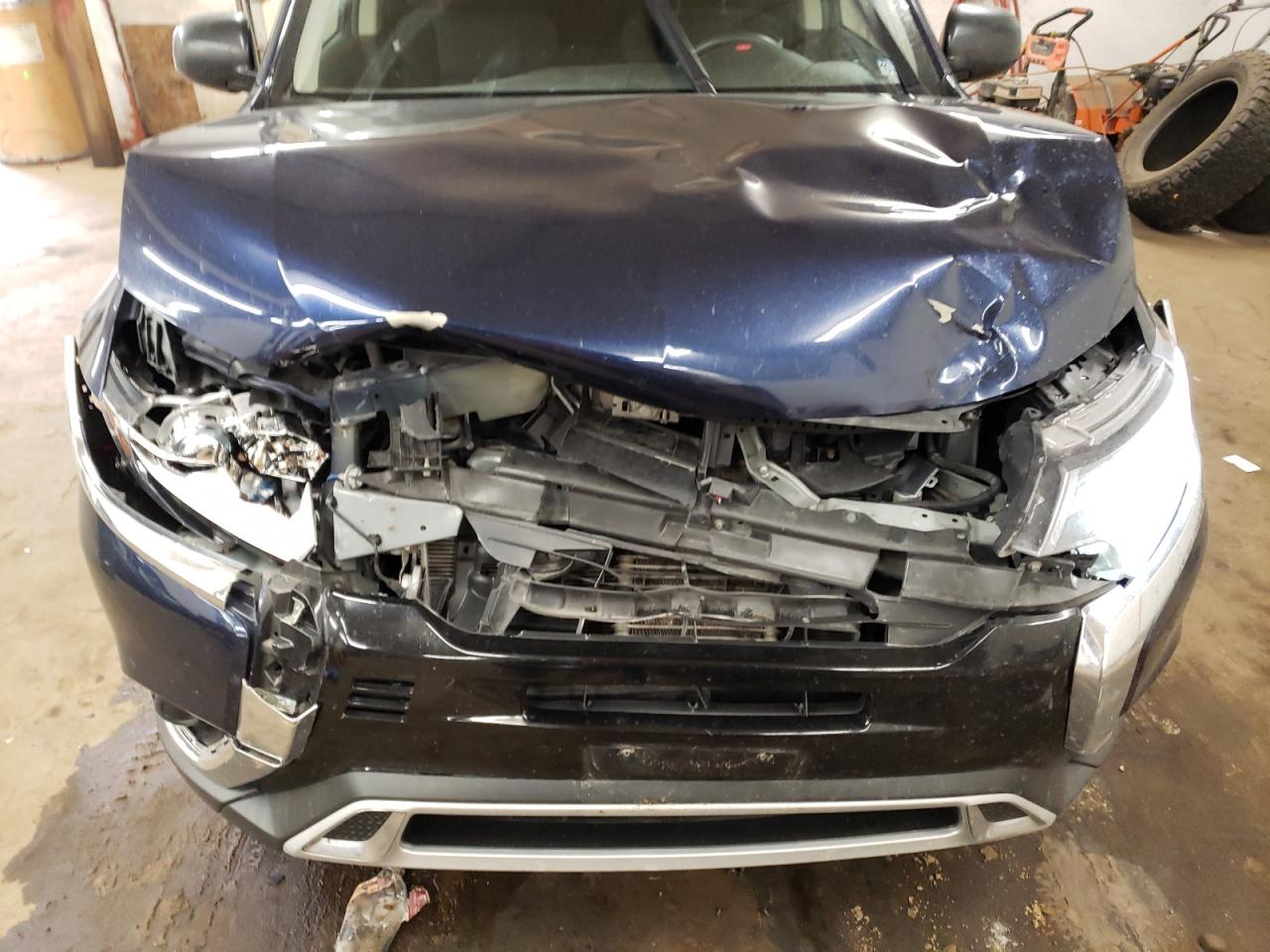 2019 Mitsubishi Outlander VIN JA4AD2A39KZ026053 Copart auction photo, front end damage thumbnail 13