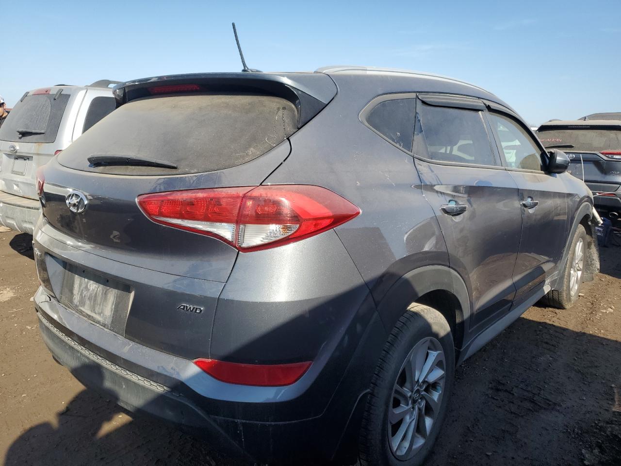 2017 Hyundai Tucson VIN KM8J3CA44HU567567 Copart auction photo, front end / minor dent/scratches damage thumbnail 3
