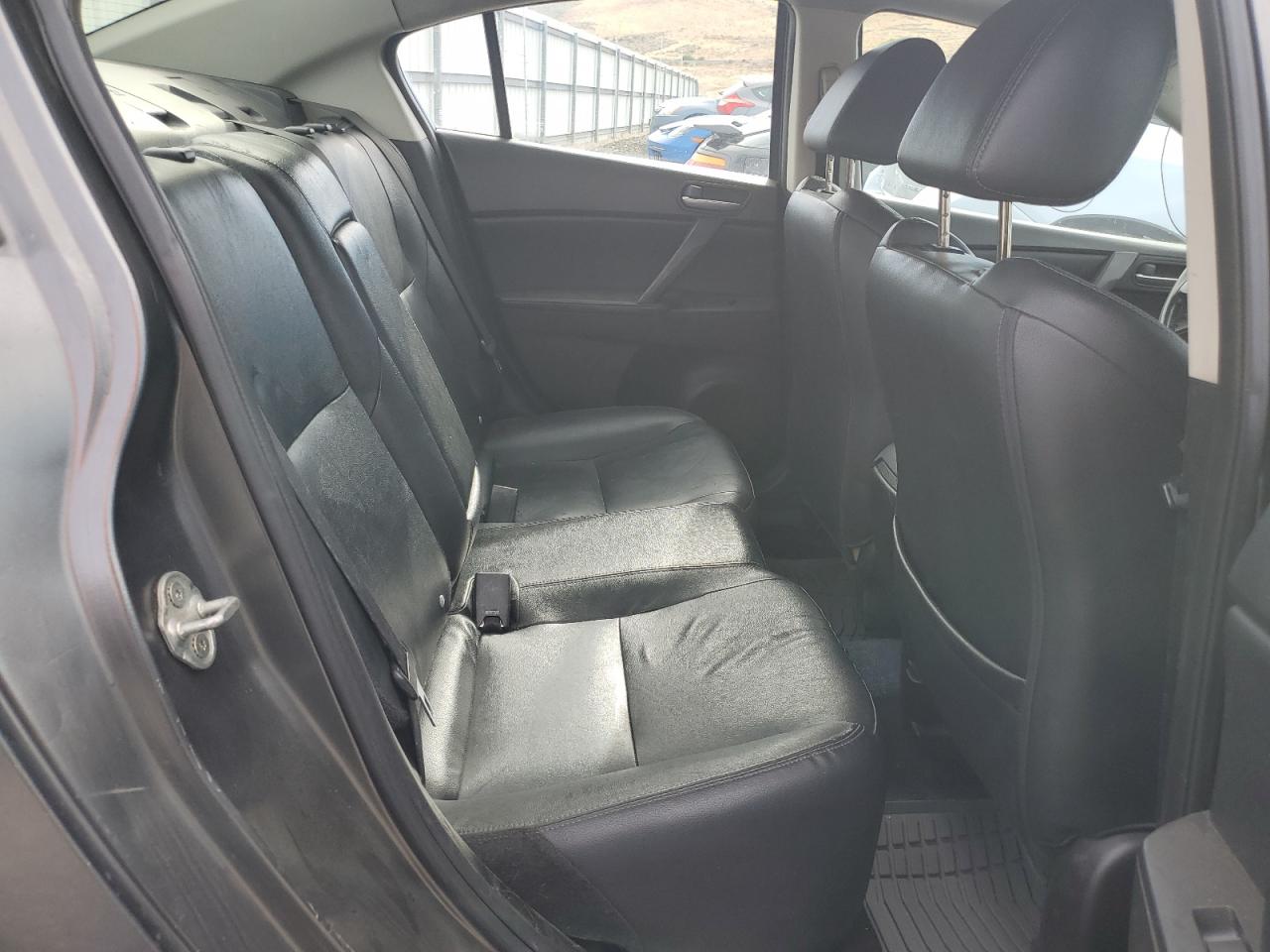 2012 Mazda 3 VIN JM1BL1V8XC1561700 Copart auction photo, side / front end damage thumbnail 10