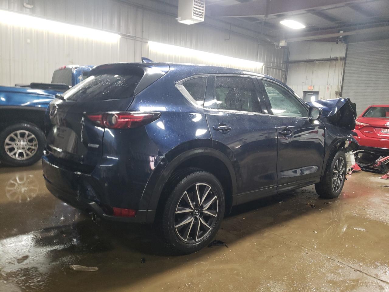2017 Mazda CX-5 VIN JM3KFBDL5H0165245 Copart auction photo, front end / rear end damage thumbnail 3