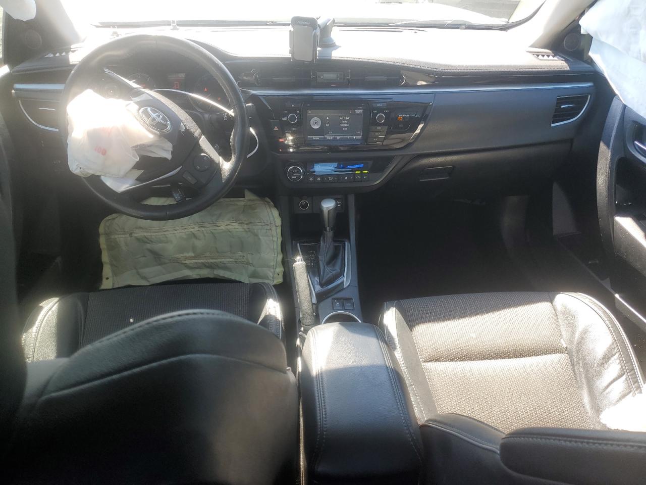 2015 Toyota Corolla VIN 5YFBURHE3FP219163 Copart auction photo, front end damage thumbnail 8
