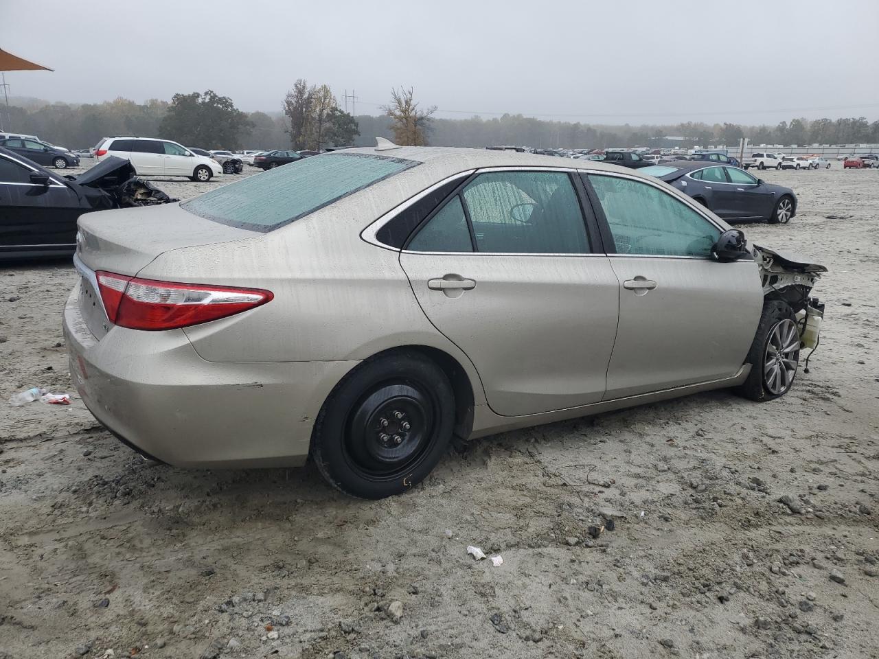 2017 Toyota Camry VIN 4T1BF1FK2HU711172 Copart auction photo, front end damage thumbnail 3