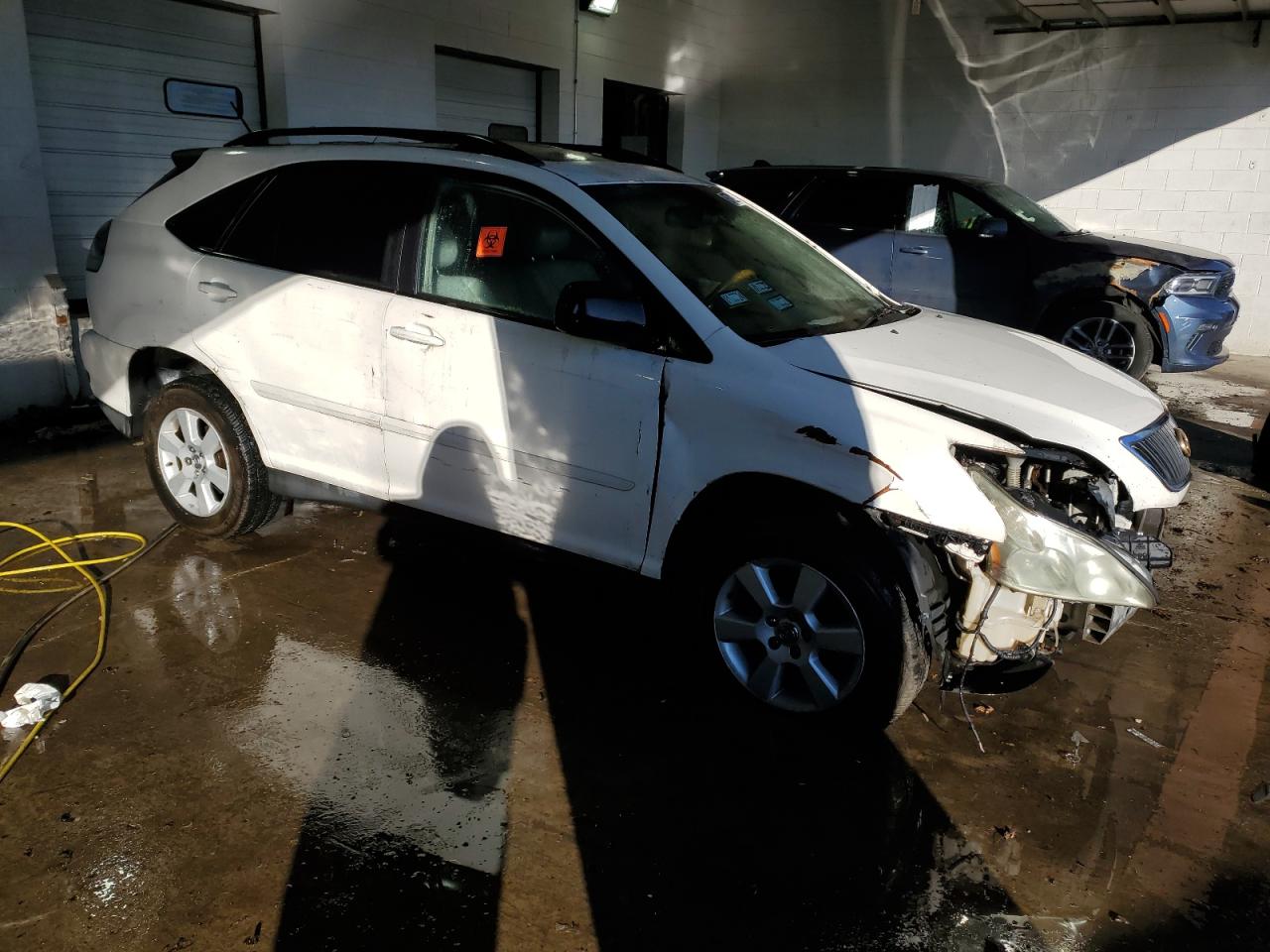 2004 Lexus RX VIN 2T2HA31U94C028647 Copart auction photo, front end damage thumbnail 4