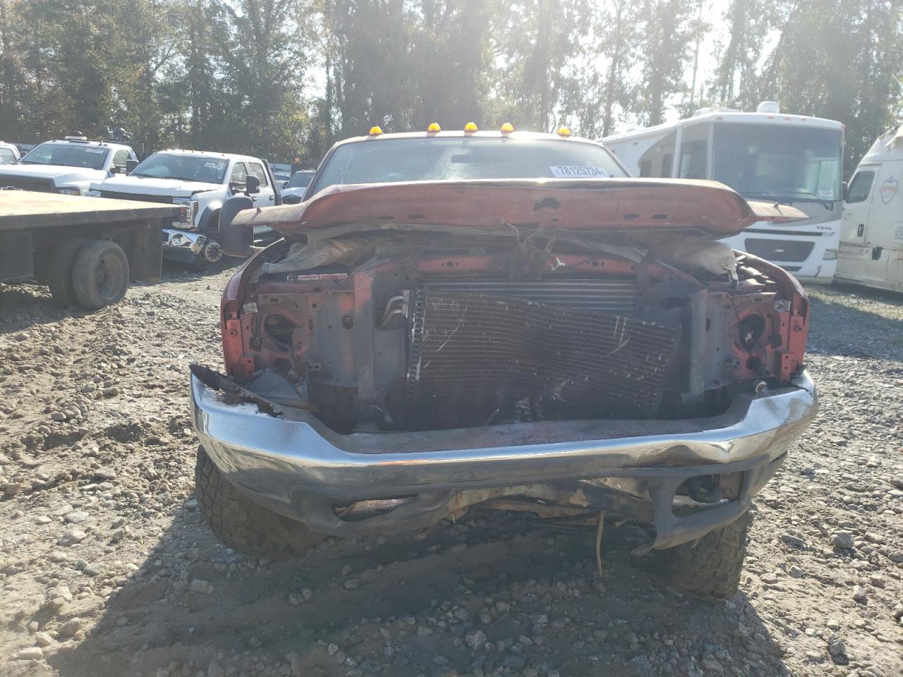 1999 Ford F350 VIN 1FTWW33F9XEE98030 Copart auction photo, water/flood damage thumbnail 5