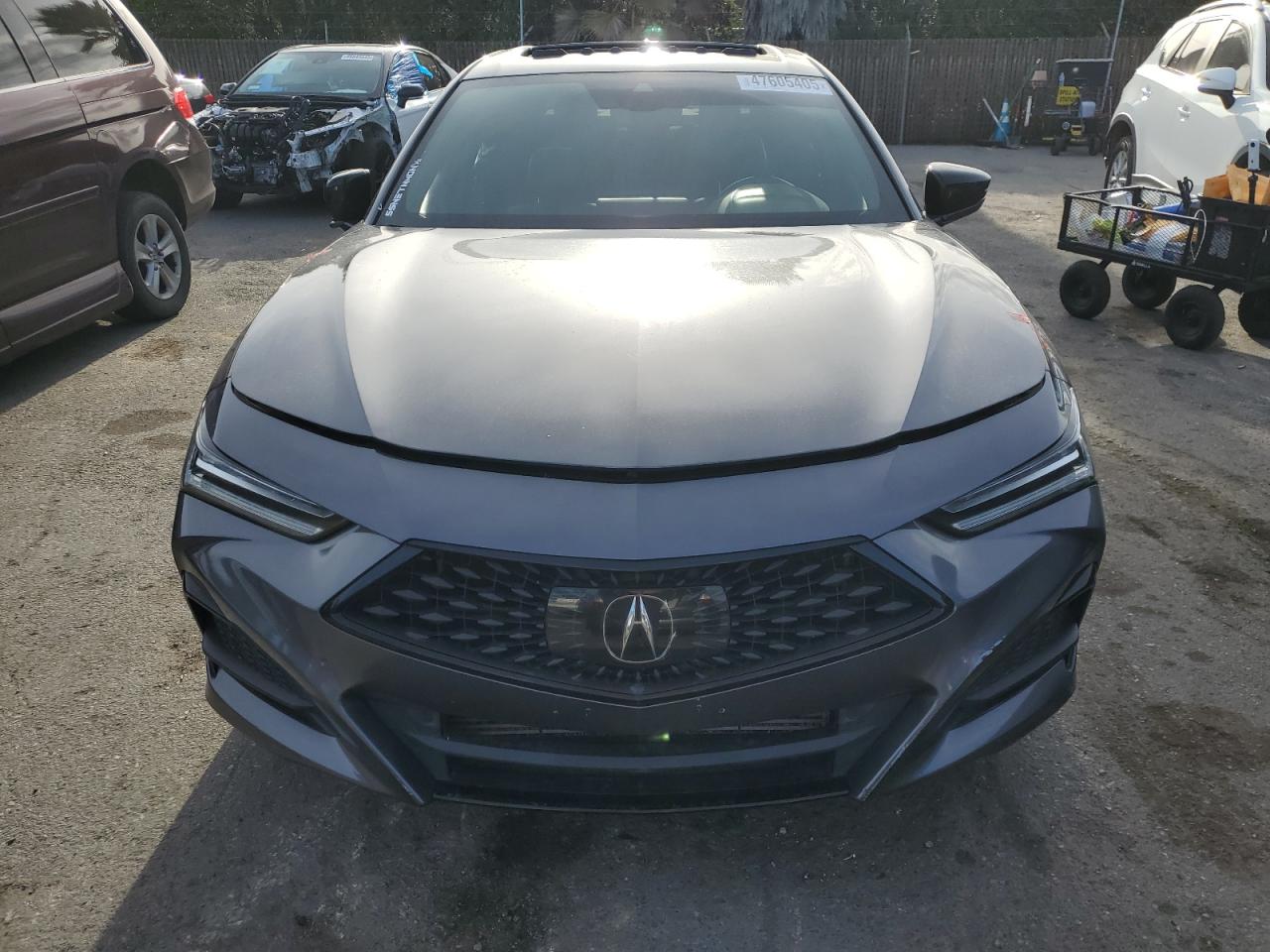 2021 Acura TLX VIN 19UUB6F58MA009824 Copart auction photo, vandalism damage thumbnail 5